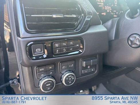 Used 2026 GMC Yukon XL AT4 Ultimate w/ LPO, Floor Liner Package AWD/4WD image 17