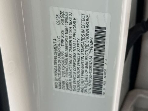 Used 2025 Honda Pilot EX-L image 29