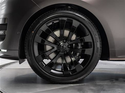 New 2026 Land Rover Range Rover Sport Autobiography image 12