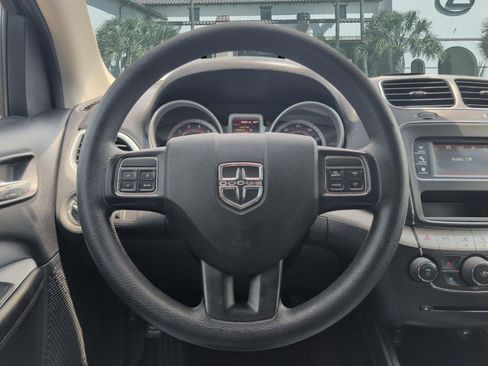 Used 2019 Dodge Journey SE FWD image 13