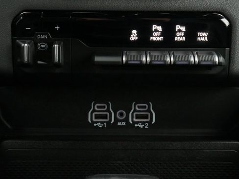 Used 2025 RAM 1500 Big Horn image 23