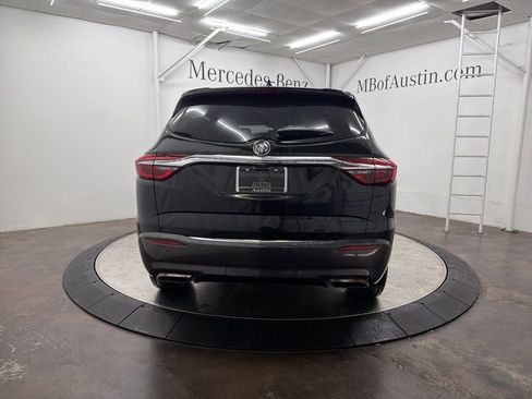 Used 2019 Buick Enclave Essence image 6