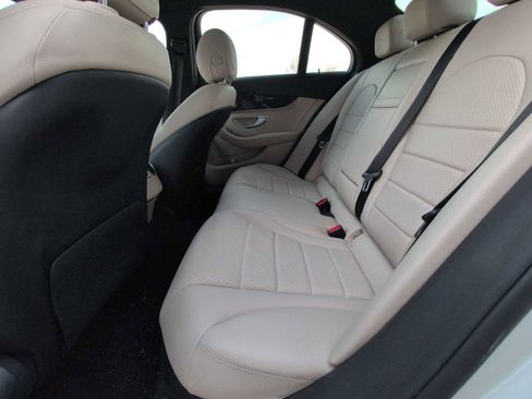 Used 2018 Mercedes-Benz C 300 C 300 image 19