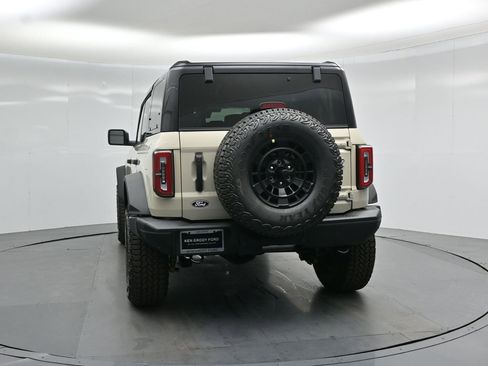 New 2026 Ford Bronco Badlands image 26