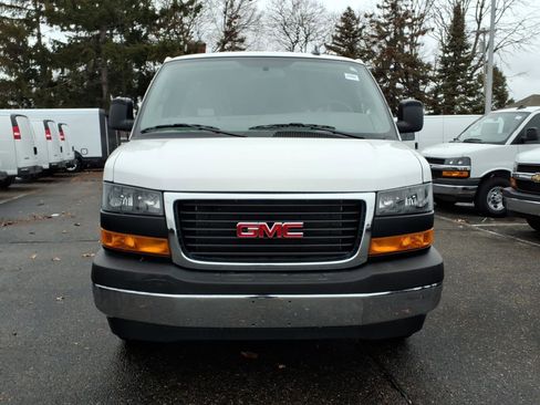 New 2025 GMC Savana 2500 w/ Driver Convenience Package RWD image 2