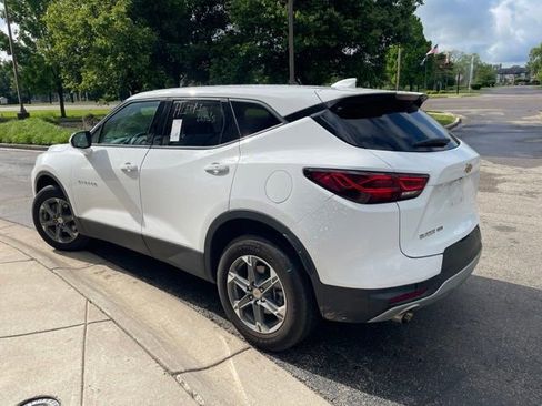 Used 2025 Chevrolet Blazer LT AWD/4WD image 5