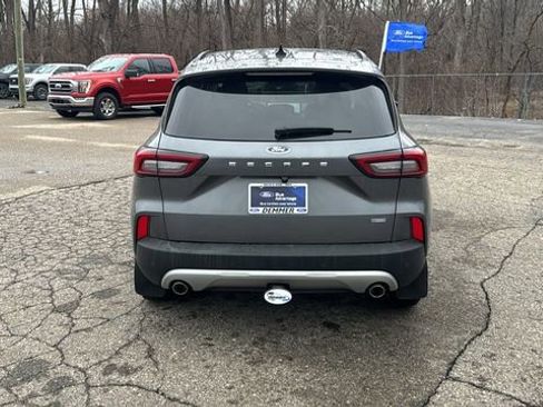 Certified 2024 Ford Escape SE w/ PHEV Premium Package image 28