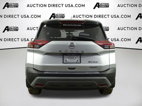 Used 2022 Nissan Rogue SV image 6