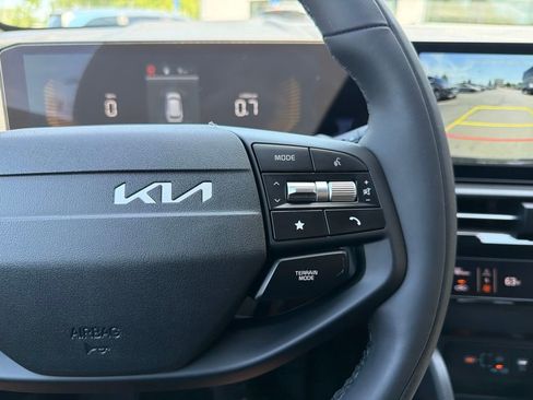 New 2026 Kia Sportage X-Line AWD/4WD image 34