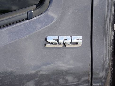 Used 2021 Toyota Tacoma SR5 RWD image 28