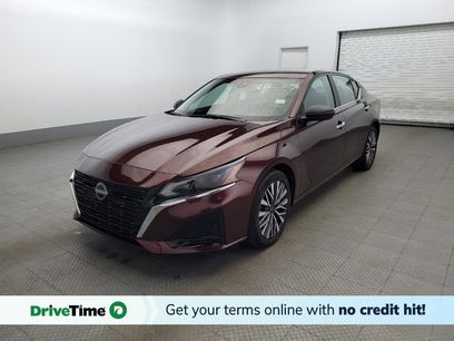 Used 2024 Nissan Altima 2.5 SV