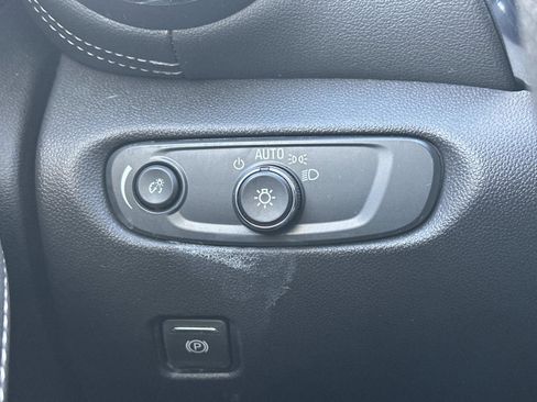 Used 2024 Chevrolet Blazer LT w/ Convenience Package image 25