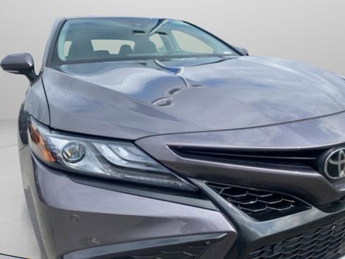 Used 2022 Toyota Camry XSE w/ Navigation Package image 2
