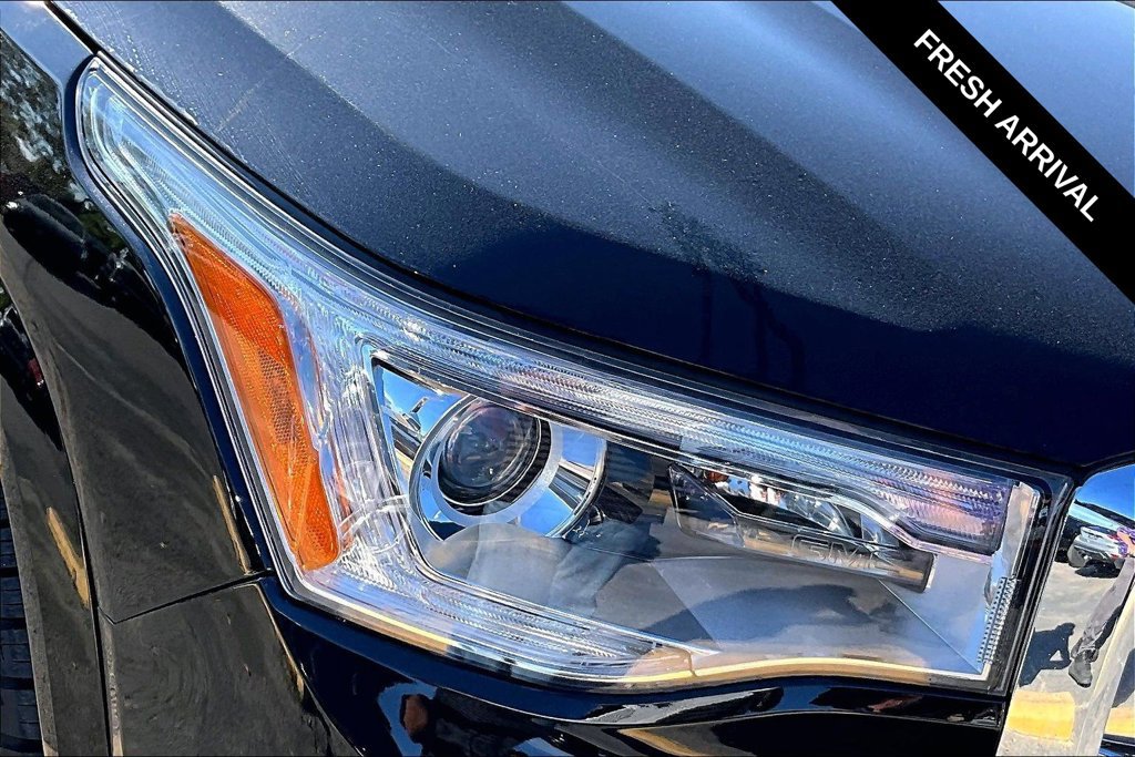 Used 2018 GMC Acadia Denali w/ Technology Package AWD/4WD image 32