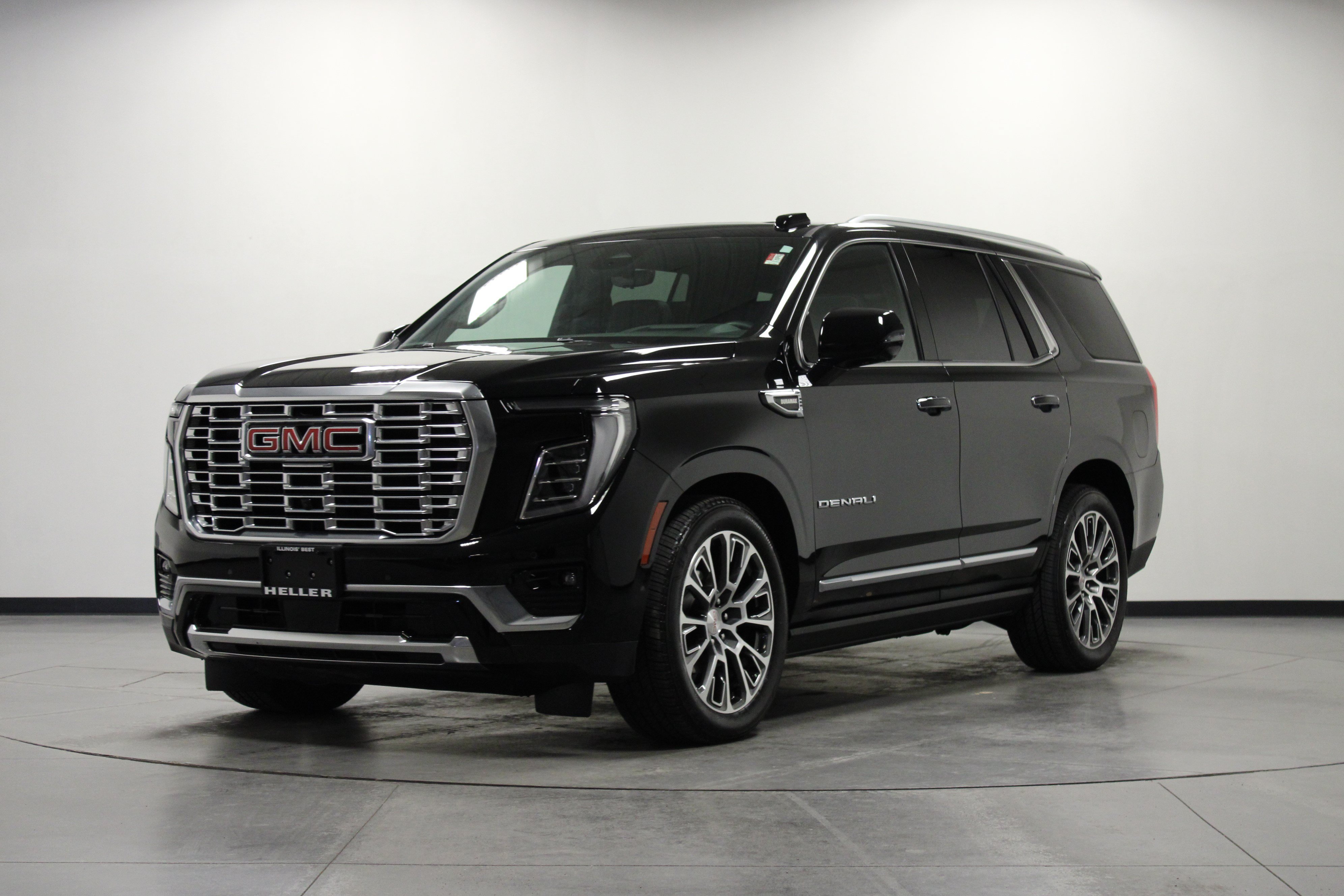 Used 2025 GMC Yukon Denali w/ Denali Reserve Package AWD/4WD image 8