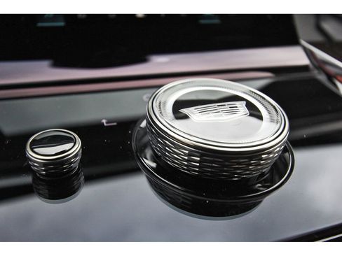 New 2026 Cadillac Escalade ESV Luxury image 21