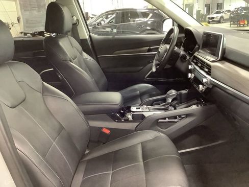 Certified 2022 Kia Telluride EX w/ EX Premium Package image 24