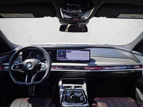 Used 2023 BMW 760i xDrive w/ Luxury Rear Seating Package AWD/4WD image 14