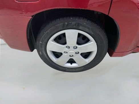 Used 2010 Chevrolet HHR LS image 15