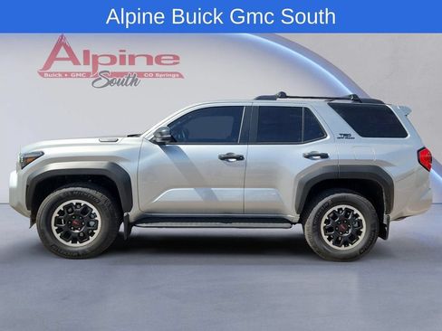 Used 2025 Toyota 4Runner TRD Off-Road AWD/4WD image 2