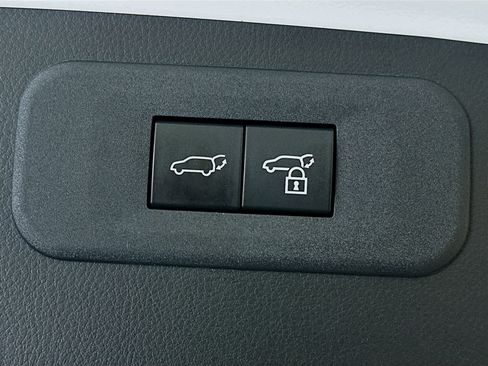 Used 2024 Lexus NX 250 FWD w/ Towing Package (2000 Lbs) image 30