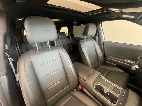 Used 2026 Hyundai Palisade Calligraphy FWD image 12