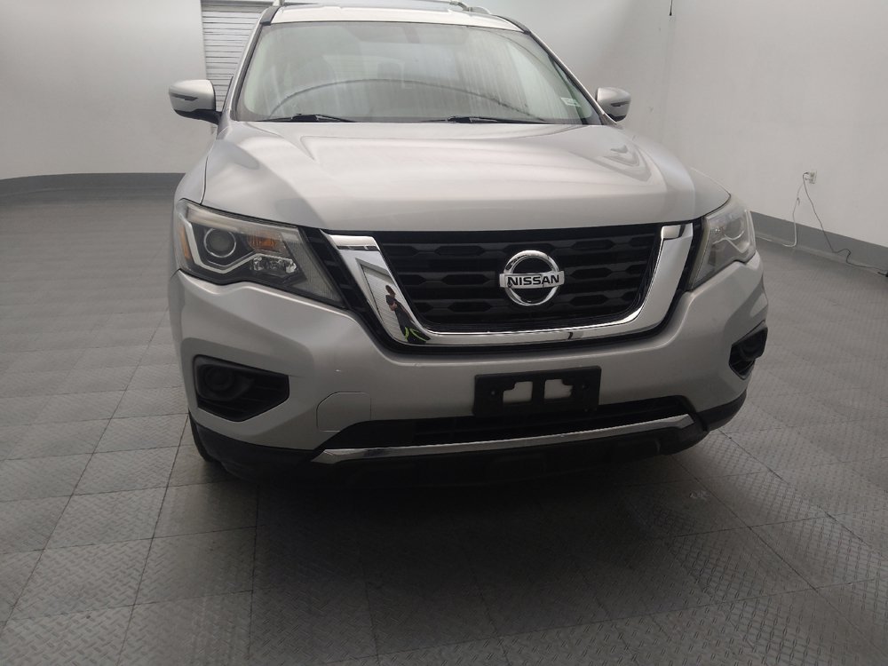 Used 2019 Nissan Pathfinder S FWD image 14