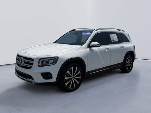 Used 2023 Mercedes-Benz GLB 250 4MATIC image 7