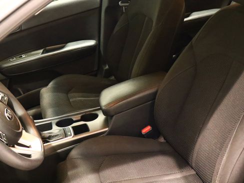 Used 2019 Kia Optima LX image 13