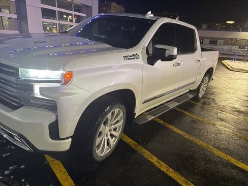 Used 2019 Chevrolet Silverado 1500 High Country w/ Technology Package image 1