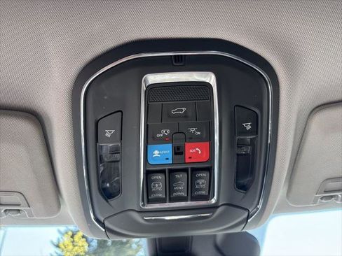 Certified 2023 Jeep Grand Cherokee 4WD 4xe w/ Luxury Tech Group II image 27