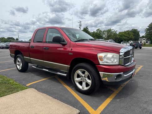 Used 2008 Dodge Ram 1500 Truck SLT w/ Trailer Tow Group AWD/4WD image 4