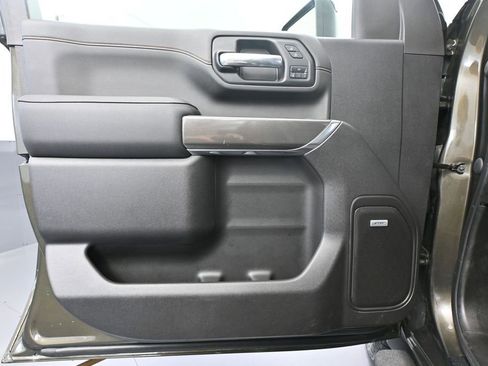 Used 2022 GMC Sierra 2500 AT4 w/ AT4 Premium Plus Package AWD/4WD image 22