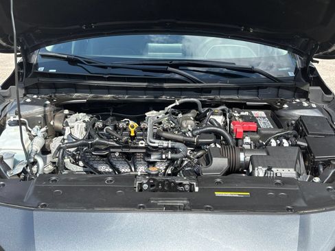 Used 2025 Nissan Altima 2.5 SV FWD image 22