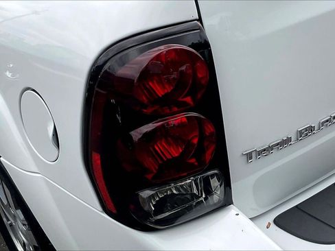 Used 2006 Chevrolet TrailBlazer LT AWD/4WD image 22