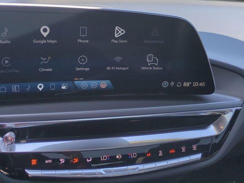 Certified 2024 Cadillac Lyriq Tech AWD/4WD image 17