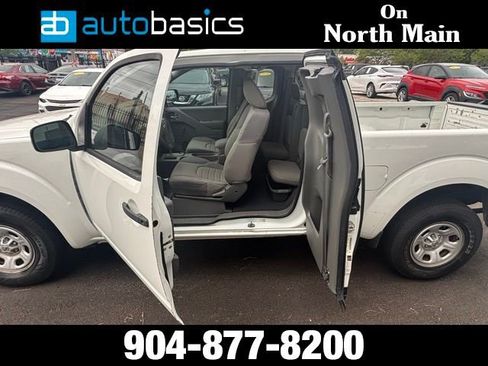 Used 2019 Nissan Frontier S image 19