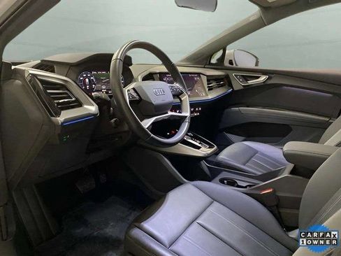Used 2024 Audi Q4 e-tron Premium Plus image 19