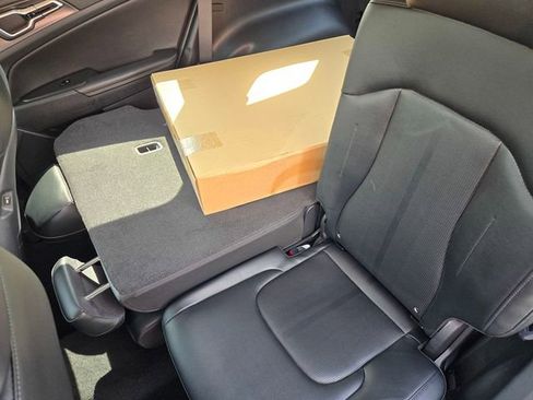 New 2026 Kia Sportage EX FWD image 18