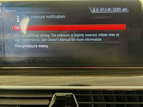 Used 2017 BMW 540i RWD image 19