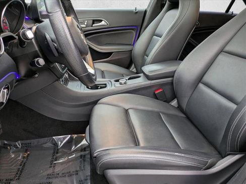 Used 2019 Mercedes-Benz CLA 250 CLA 250 image 19