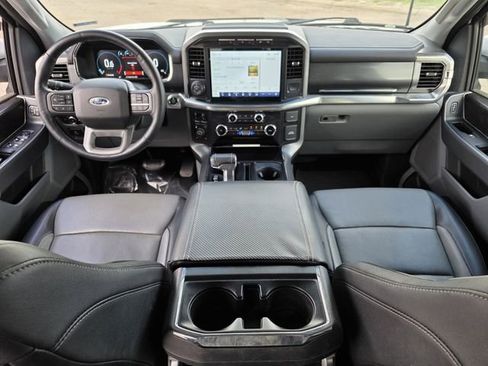 Certified 2022 Ford F150 Lariat w/ Trailer Tow Package image 8