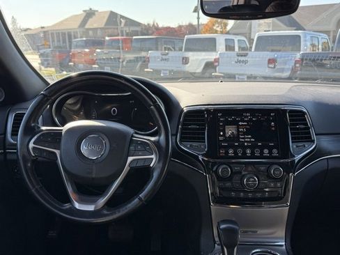 Used 2021 Jeep Grand Cherokee Limited image 26