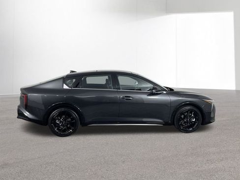 New 2025 Kia K4 GT-Line Turbo image 41