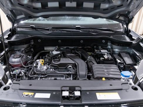 New 2026 Volkswagen Taos SEL AWD/4WD image 25