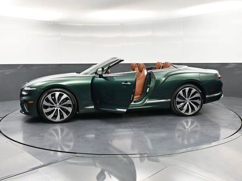 New 2026 Bentley Continental GTC image 37