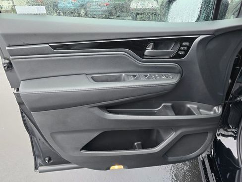 Certified 2026 Honda Odyssey Touring image 10