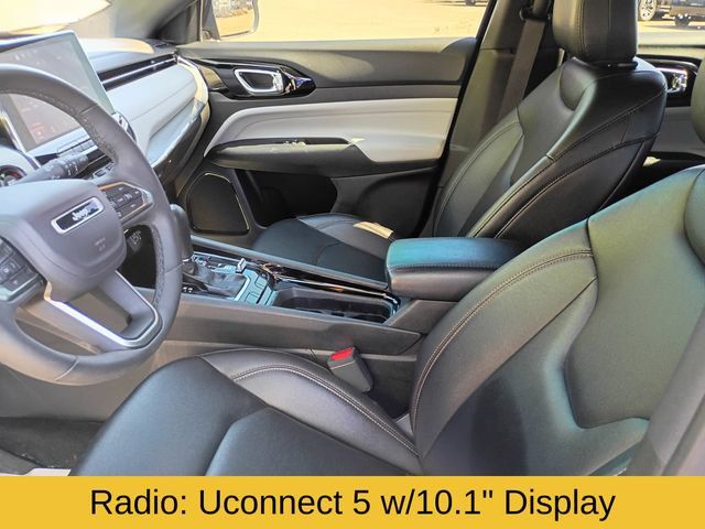 Used 2024 Jeep Compass Limited AWD/4WD image 13
