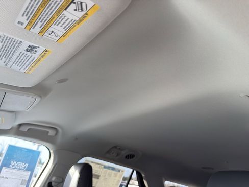 New 2026 Ford Explorer Active w/ Active Comfort Package image 25