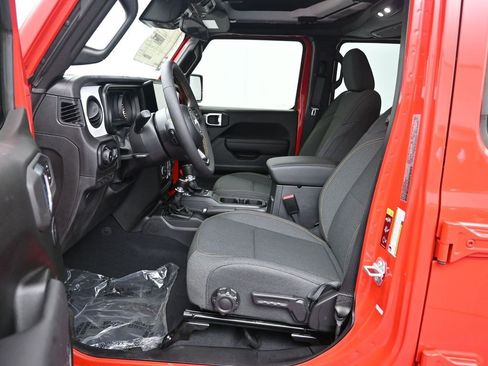 New 2024 Jeep Wrangler Unlimited Sport image 14